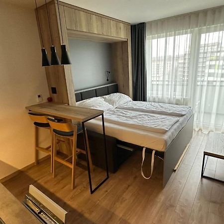 Ah Radnica V Apartment โกชิเซ ภายนอก รูปภาพ